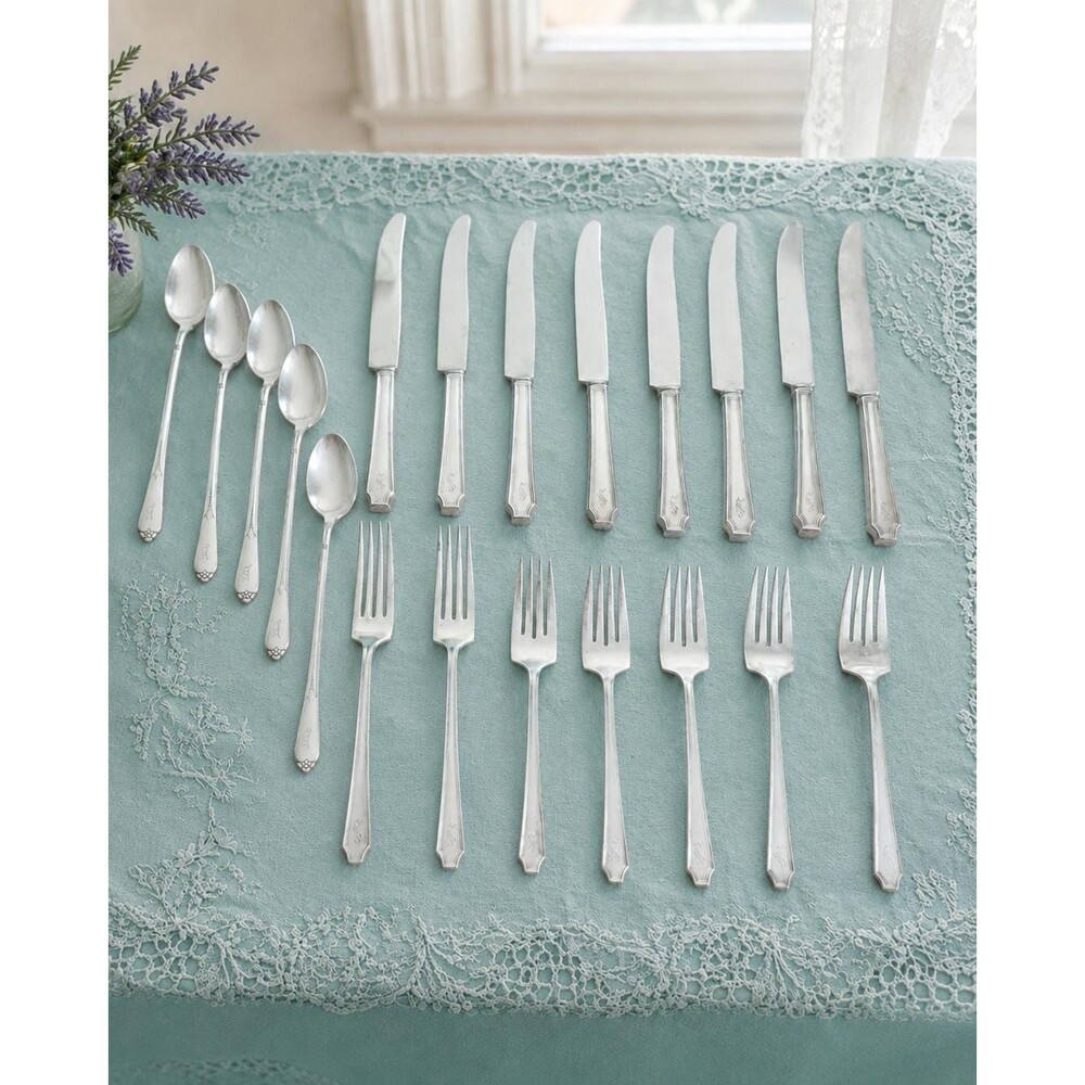 Vintage 1847 Rogers Bros Silverplate Flatware Mixed Set 20 Pc Monogrammed